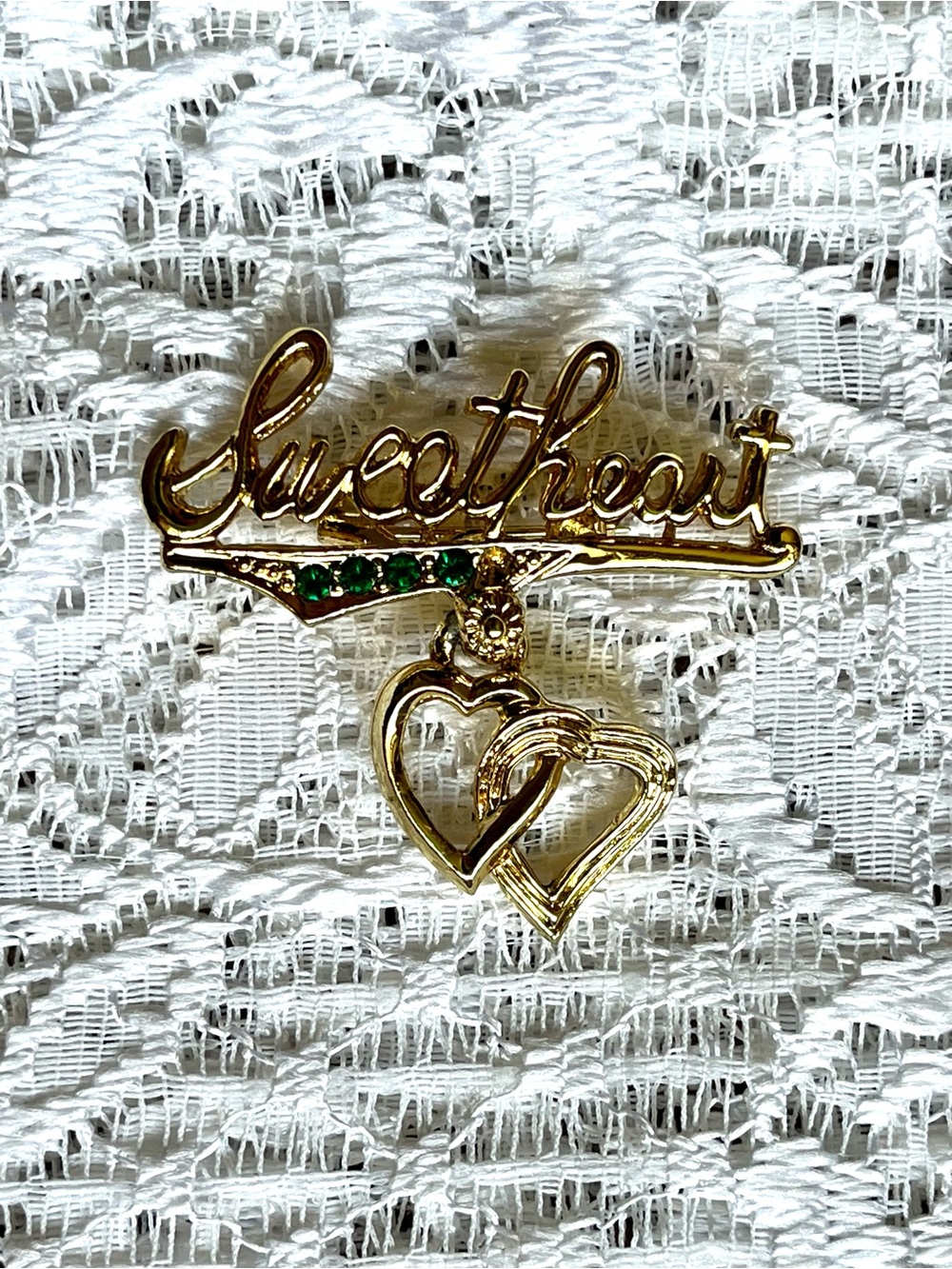 Vintage Jerry’s “Sweetheart” Script Brooch Dangling Double Hearts